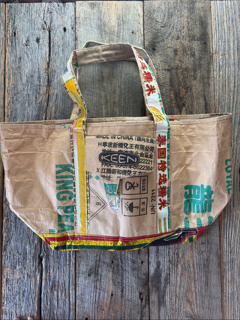 KEEN Eco-Friendly Upcycled Sack Tote - Picture 9 of 9